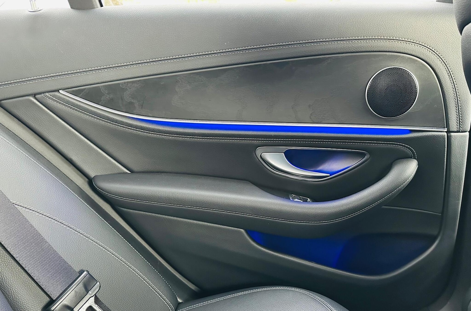 Used Mercedes-Benz E Class 2019 for sale - 76389018: Photo 31