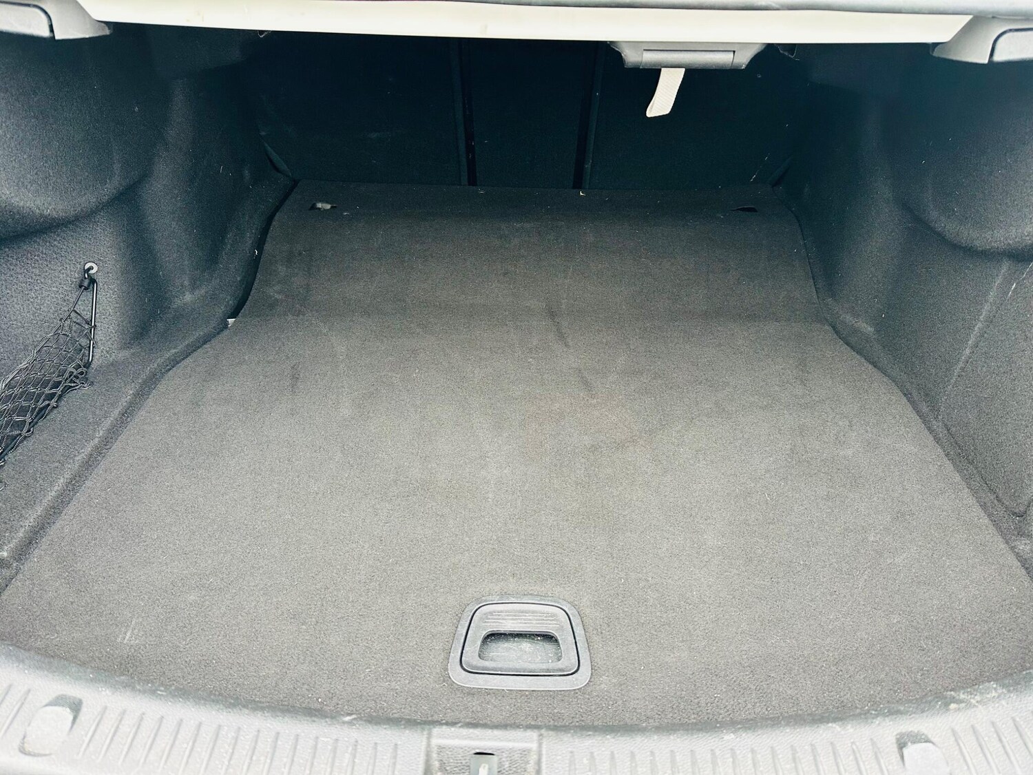 Used Mercedes-Benz E Class 2019 for sale - 76389018: Photo 32