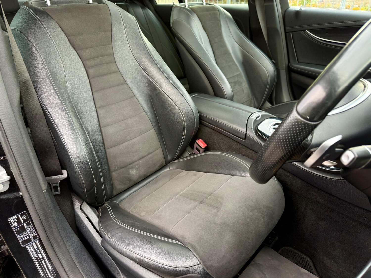 Used Mercedes-Benz E Class 2017 for sale - 77040771: Photo 15