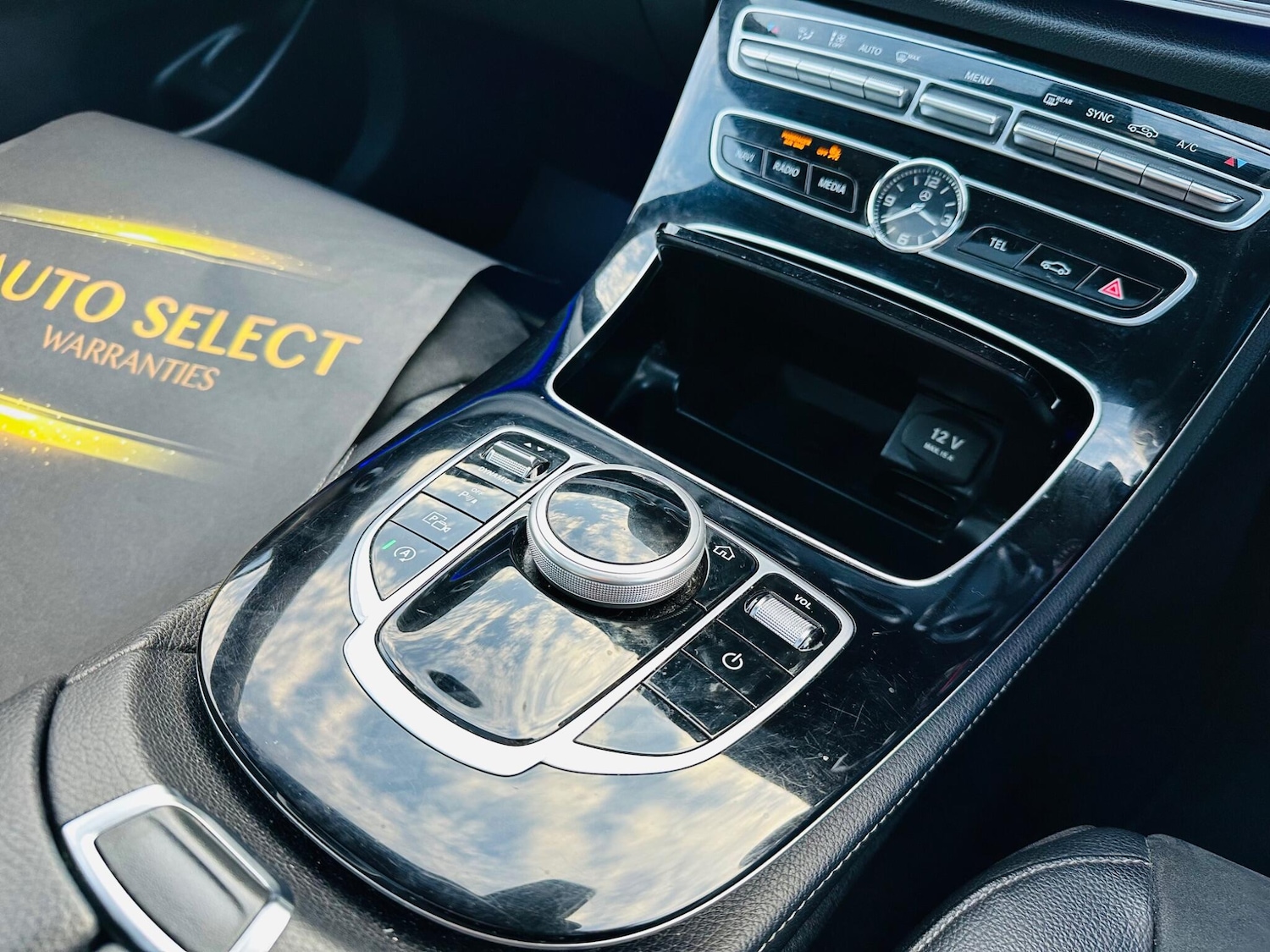 Used Mercedes-Benz E Class 2017 for sale - 77040771: Photo 25