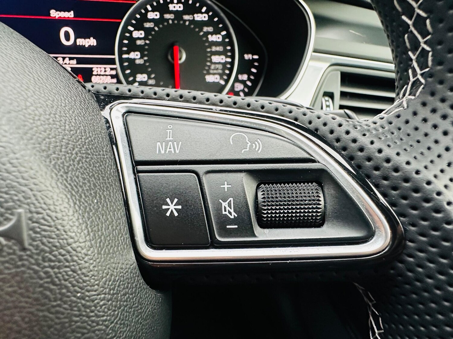 Used Audi A7 2015 for sale - 78019589: Photo 25