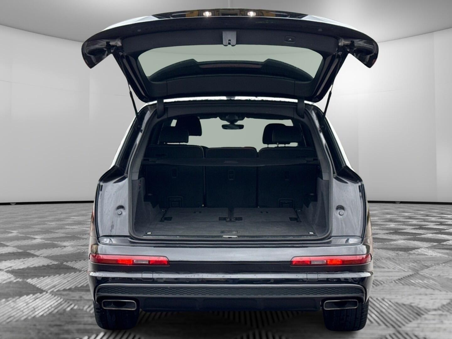 Used Audi Q7 2019 for sale - 76689079: Photo 10