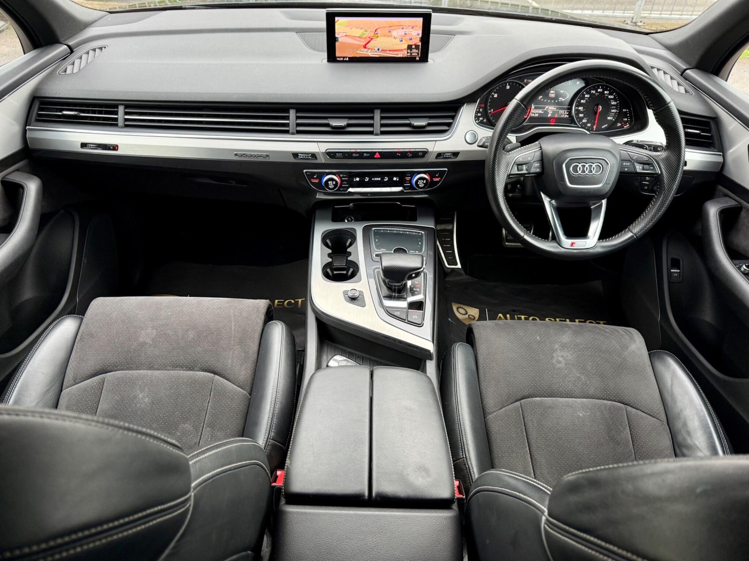 Used Audi Q7 2019 for sale - 76689079: Photo 11