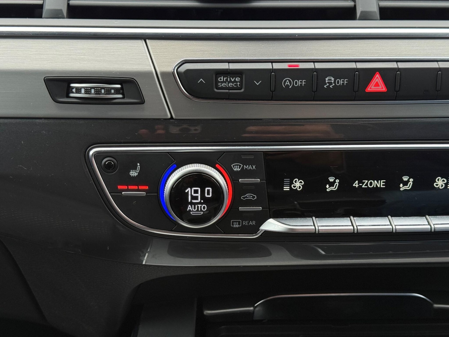 Used Audi Q7 2019 for sale - 76689079: Photo 27