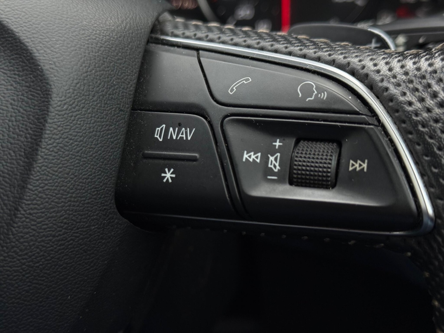 Used Audi Q7 2019 for sale - 76689079: Photo 30