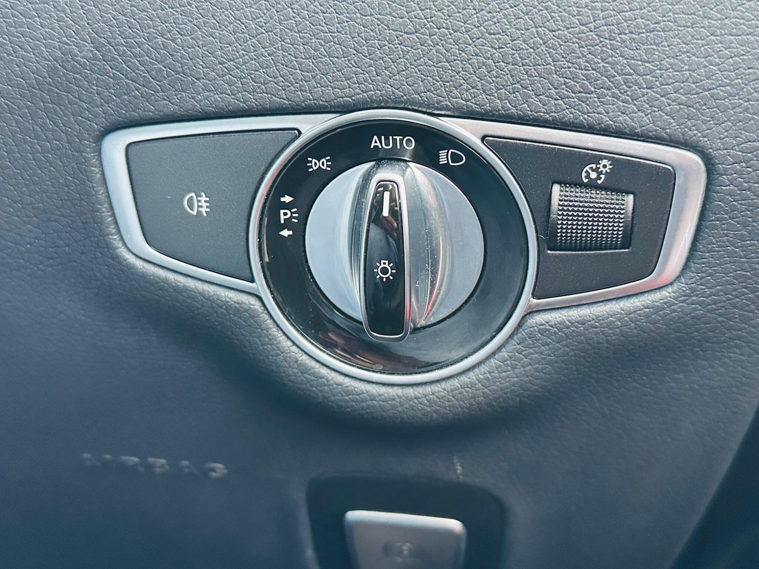 Used Mercedes-Benz E Class for sale - 77484474: Photo 29