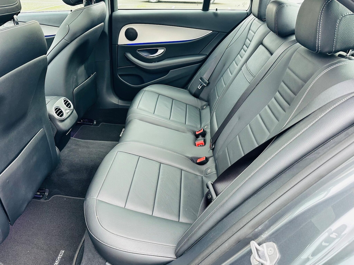 Used Mercedes-Benz E Class for sale - 77484474: Photo 31