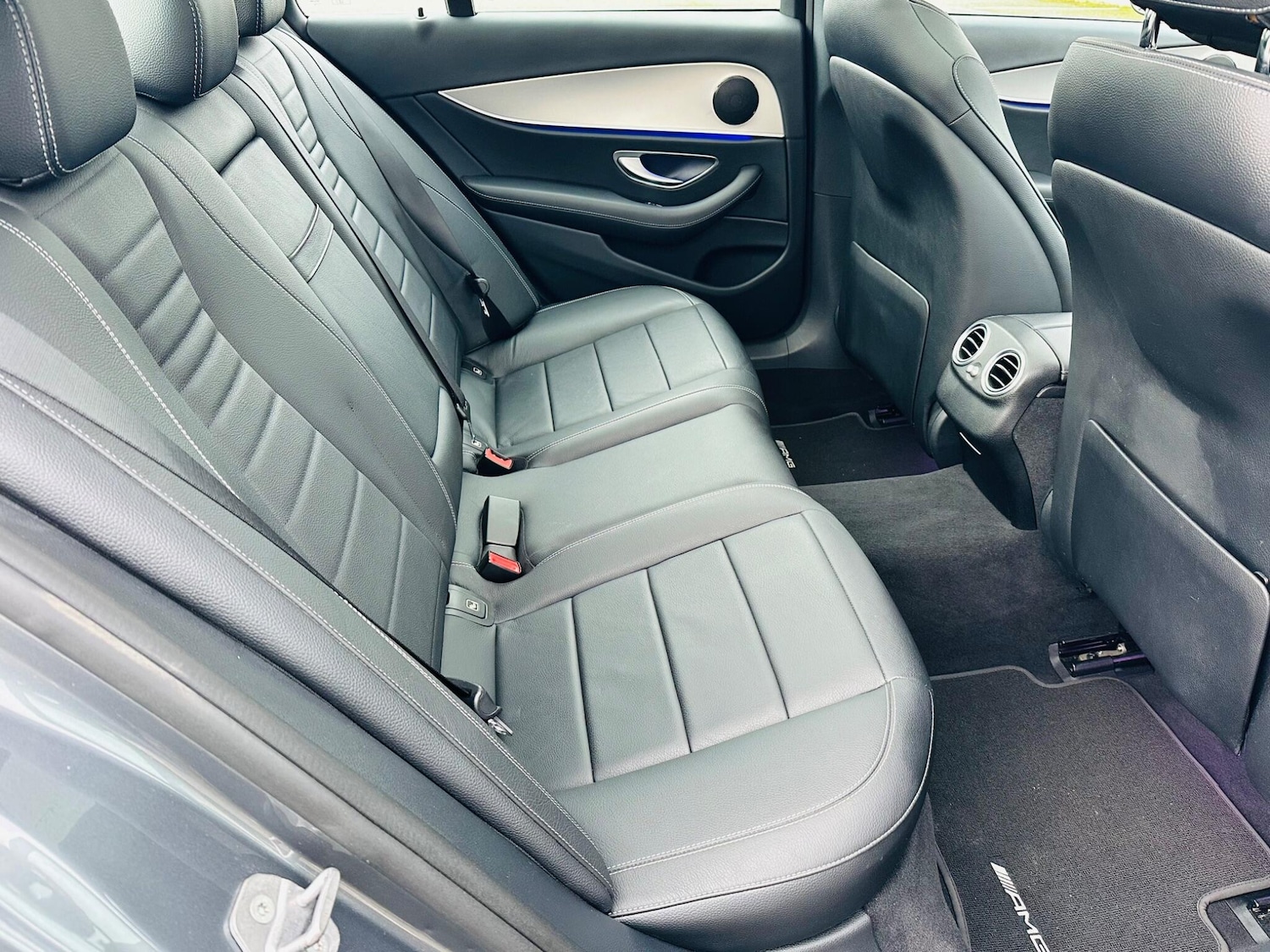 Used Mercedes-Benz E Class for sale - 77484474: Photo 32