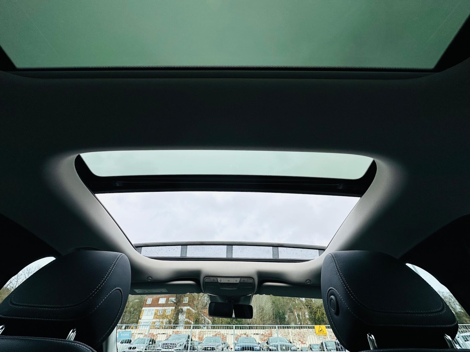 Used Mercedes-Benz E Class for sale - 77484474: Photo 34