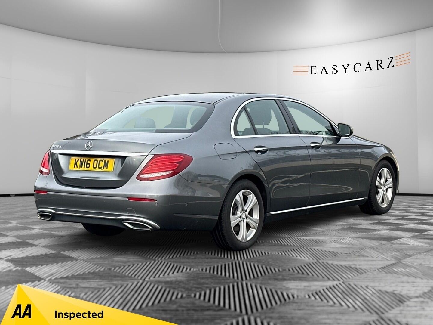 Used Mercedes-Benz E Class for sale - 77484474: Photo 8