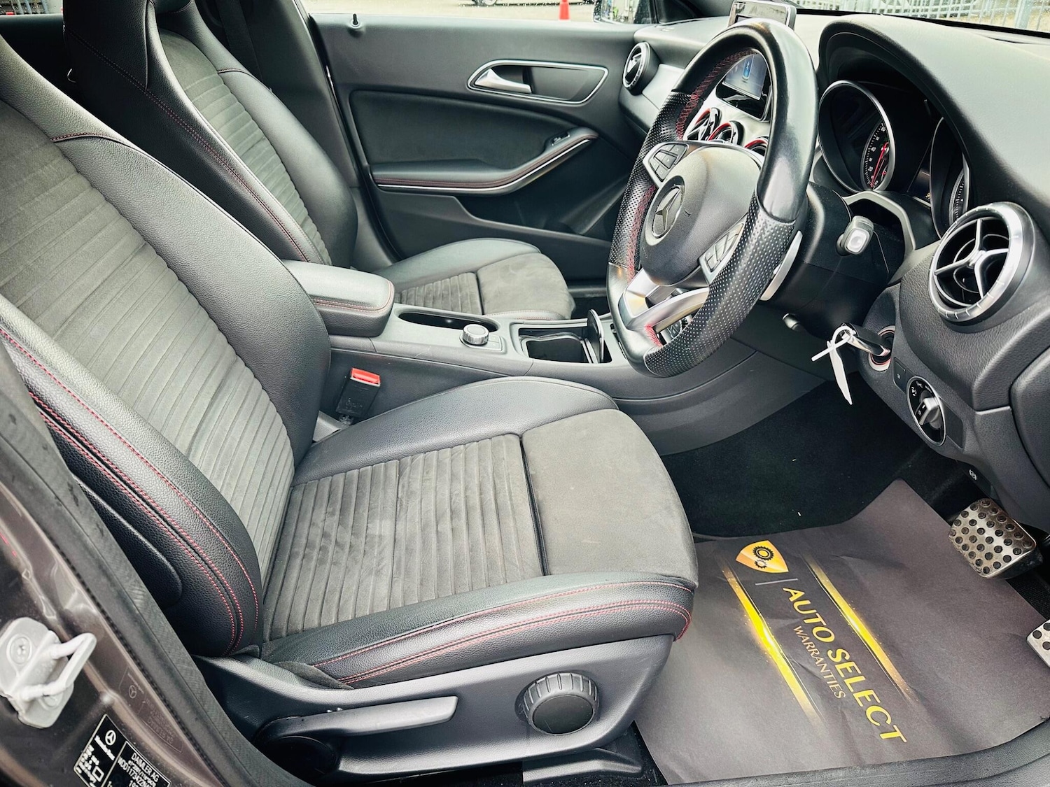 Used Mercedes-Benz CLA 2016 for sale - 76337036: Photo 12