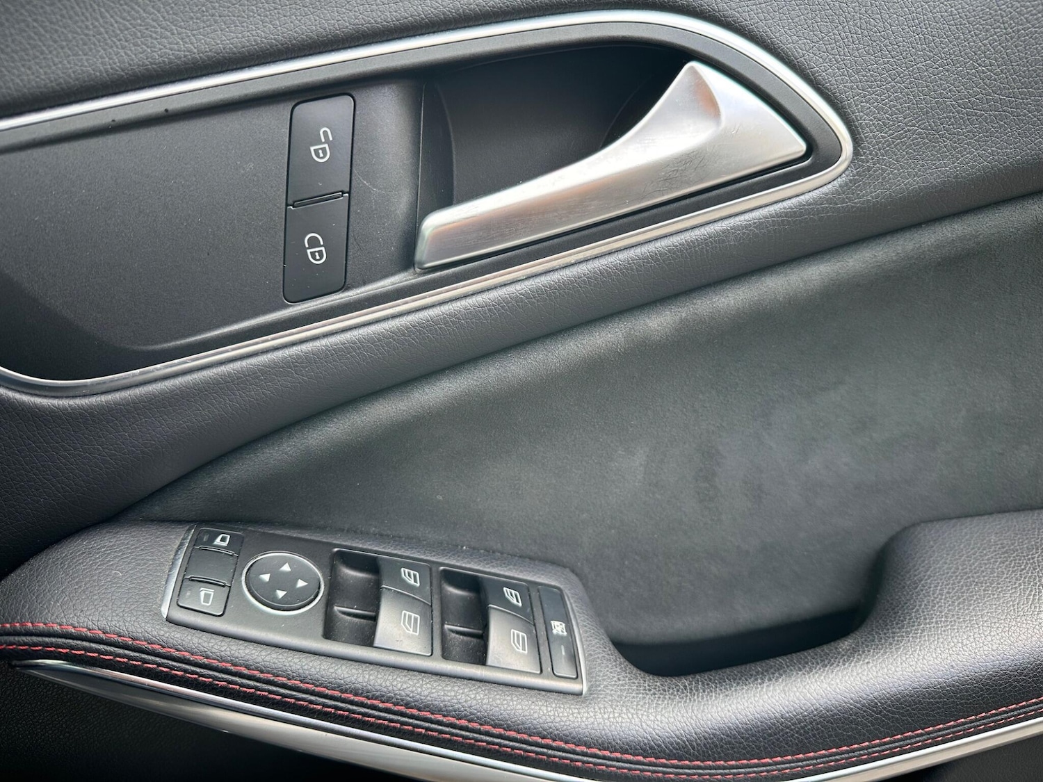 Used Mercedes-Benz CLA 2016 for sale - 76337036: Photo 32