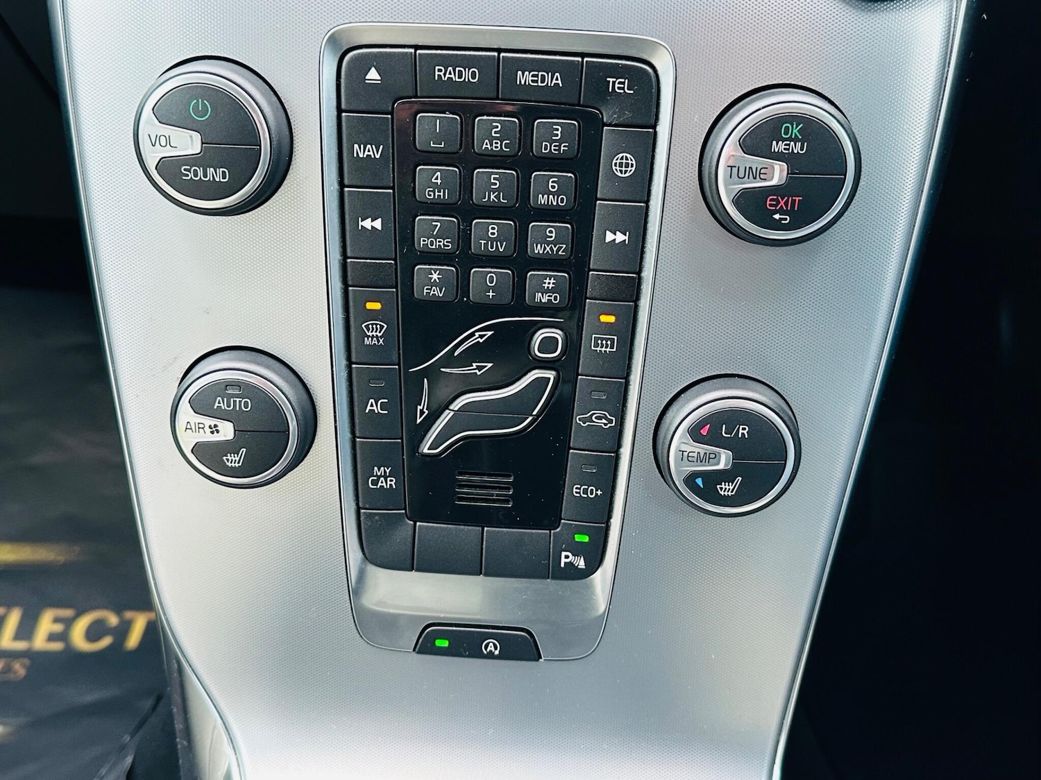 Used Volvo V40 2016 for sale - 77386219: Photo 18