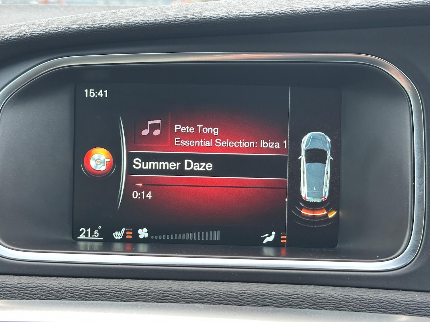 Used Volvo V40 2016 for sale - 77386219: Photo 24