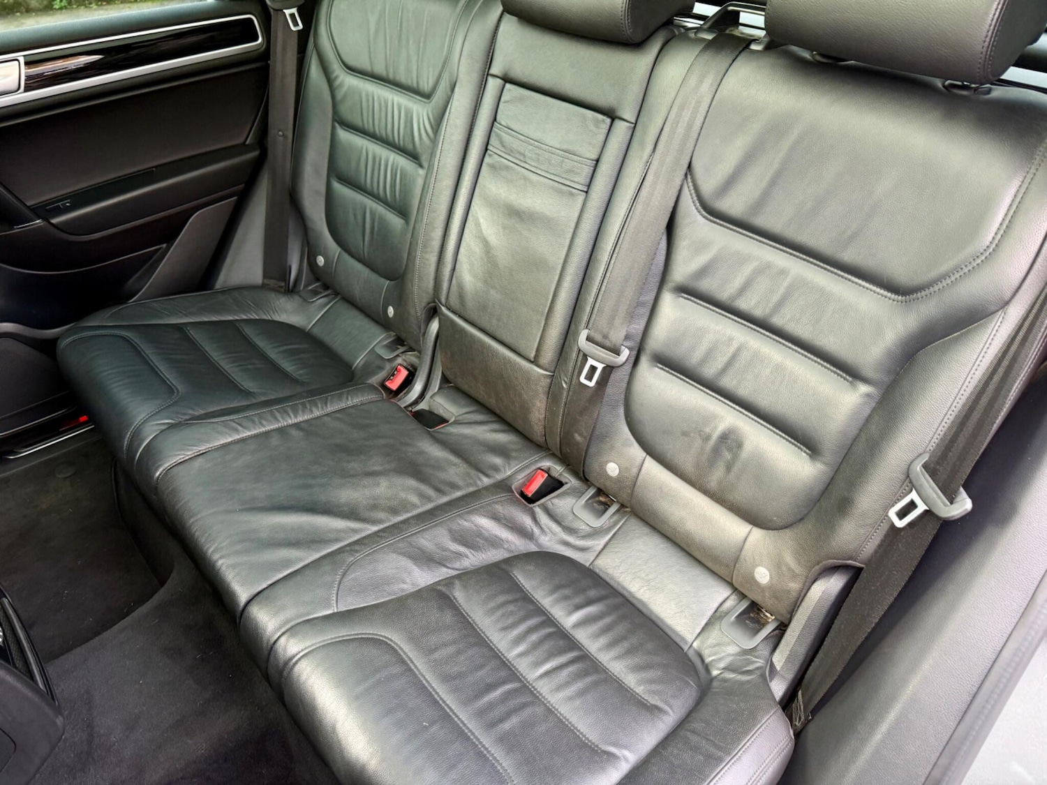 Used Volkswagen Touareg 2015 for sale - 76562425: Photo 36