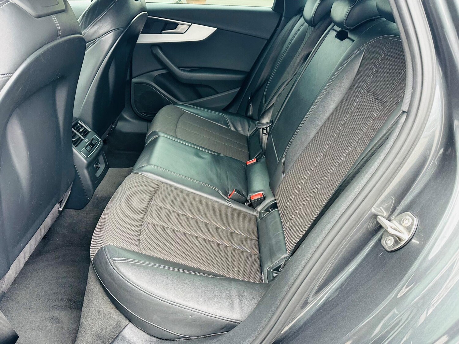 Used Audi A4 for sale - 78214996: Photo 31