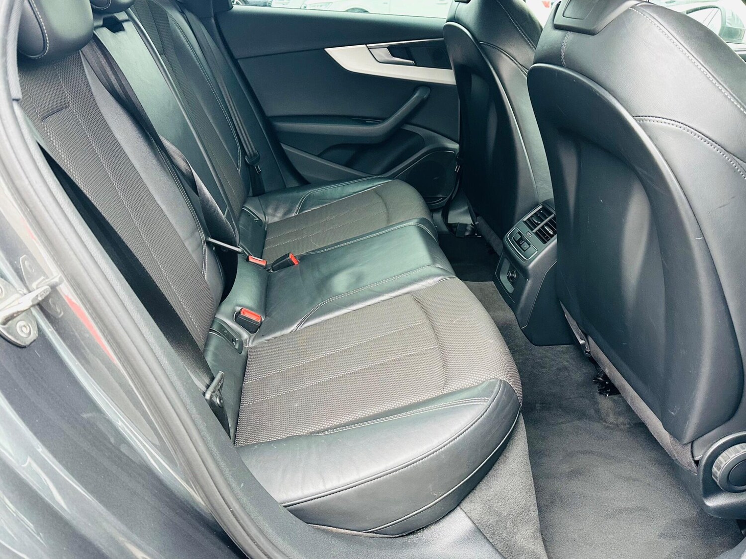 Used Audi A4 for sale - 78214996: Photo 32