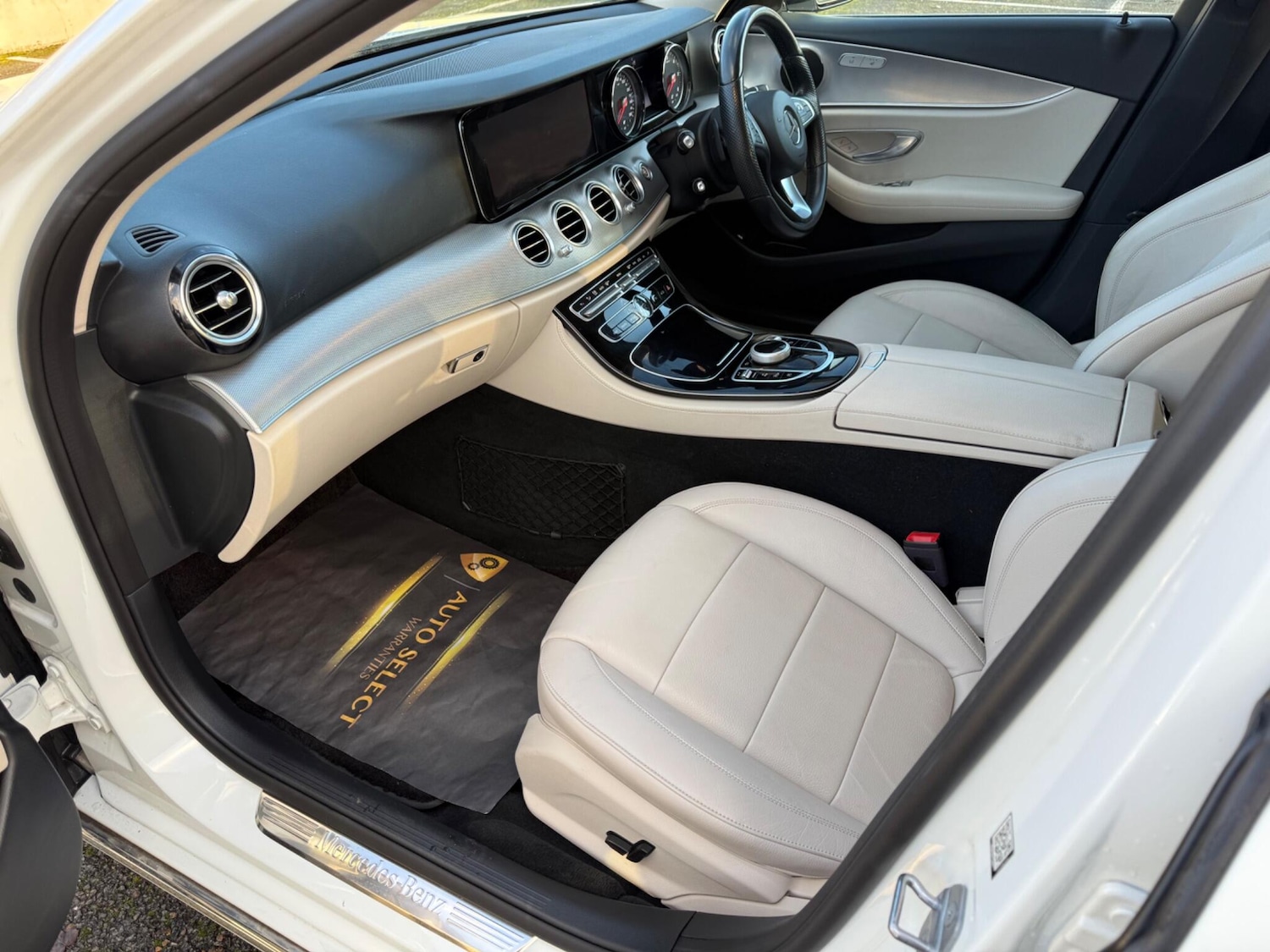 Used Mercedes-Benz E Class 2018 for sale - 76771828: Photo 13