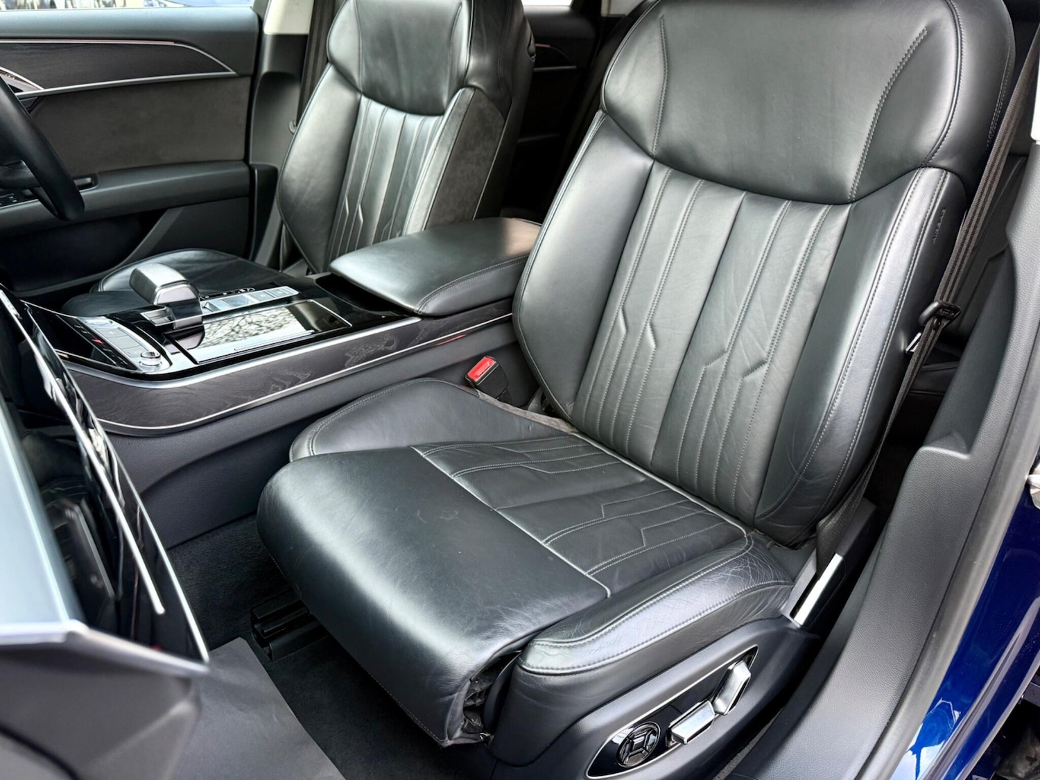 Used Audi A8 2018 for sale - 76440357: Photo 16