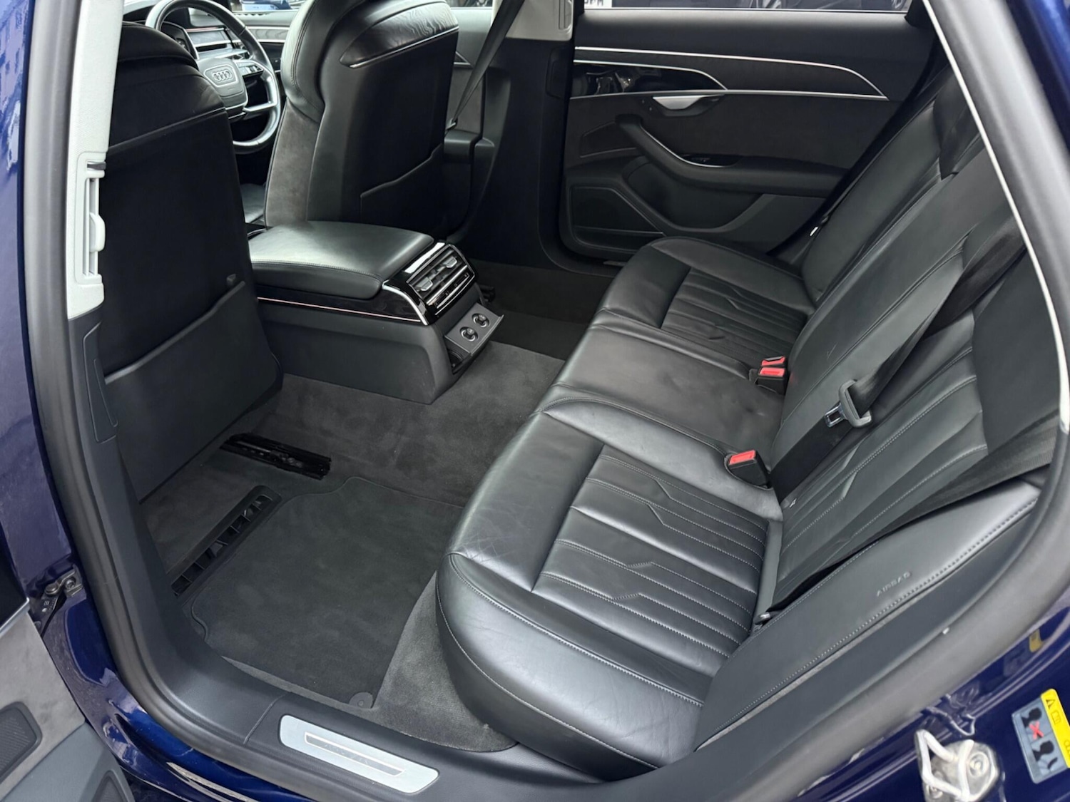 Used Audi A8 2018 for sale - 76440357: Photo 42