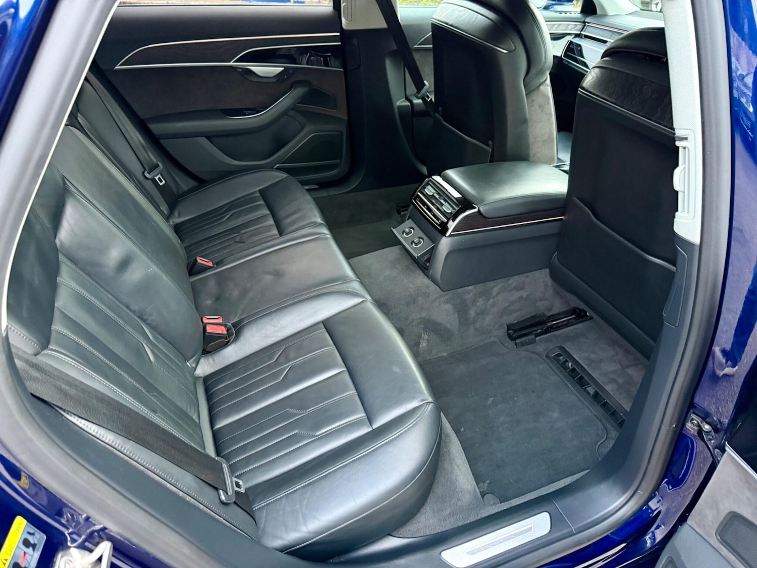 Used Audi A8 2018 for sale - 76440357: Photo 43