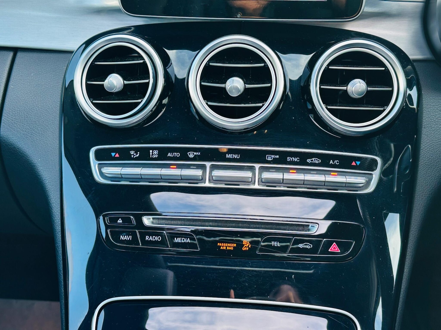 Used Mercedes-Benz C Class 2016 for sale - 77345392: Photo 17