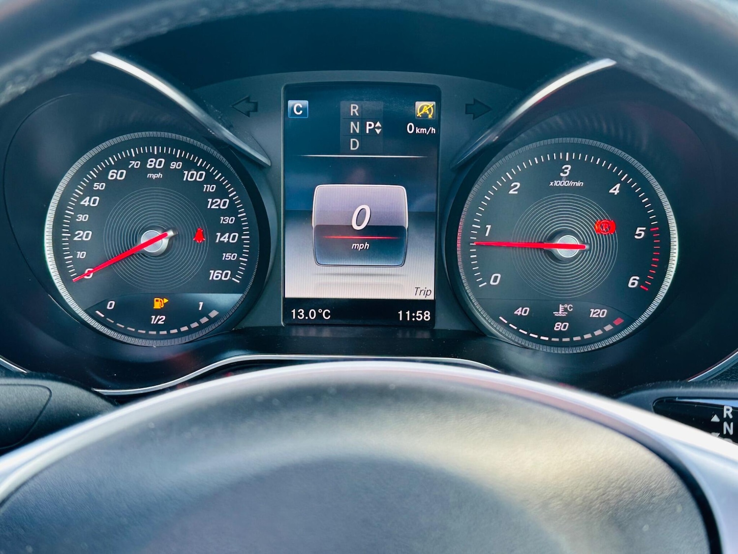 Used Mercedes-Benz C Class 2016 for sale - 77345392: Photo 28