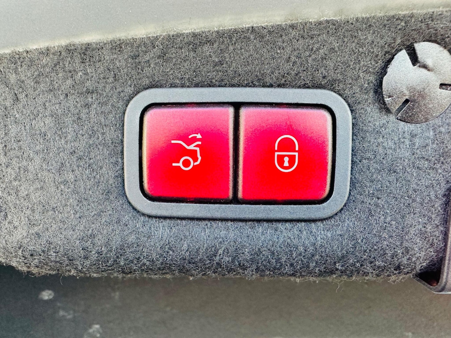 Used Mercedes-Benz C Class 2016 for sale - 77345392: Photo 35