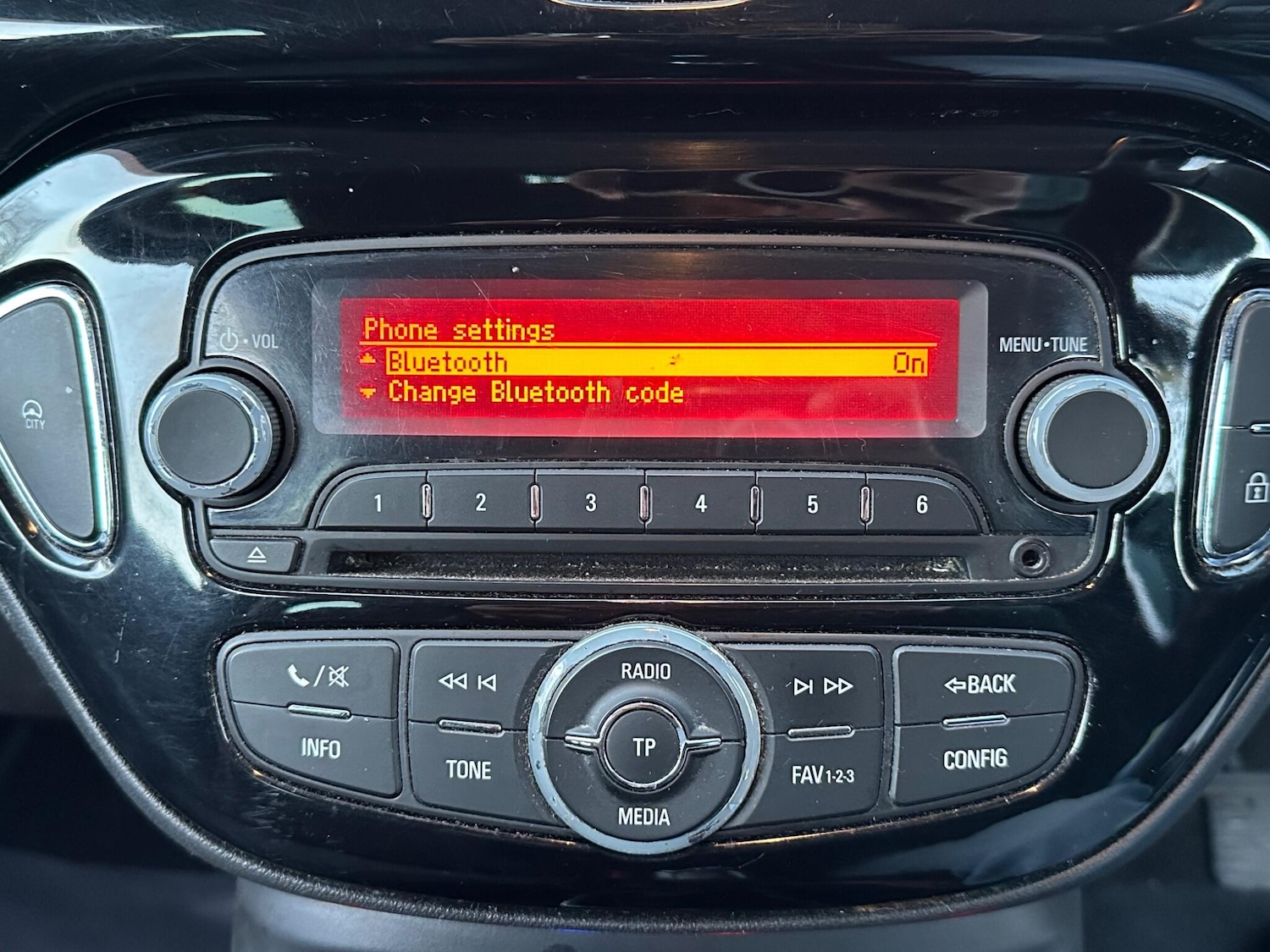 Used Vauxhall ADAM 2016 for sale - 76752655: Photo 17