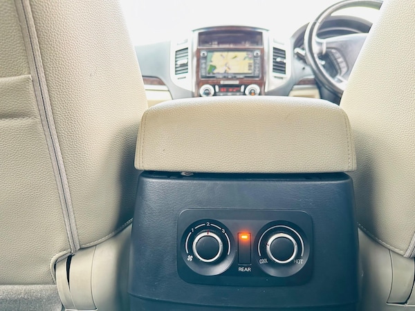 Used Mitsubishi Shogun 2016 for sale - 75600393: Photo 14