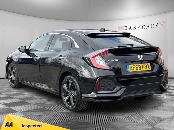 Used Honda Civic 2018 for sale - 74173373: Photo 8