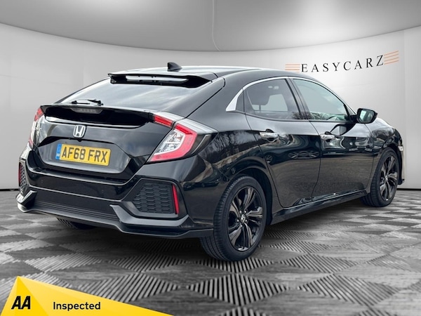 Used Honda Civic 2018 for sale - 74173373: Photo 9
