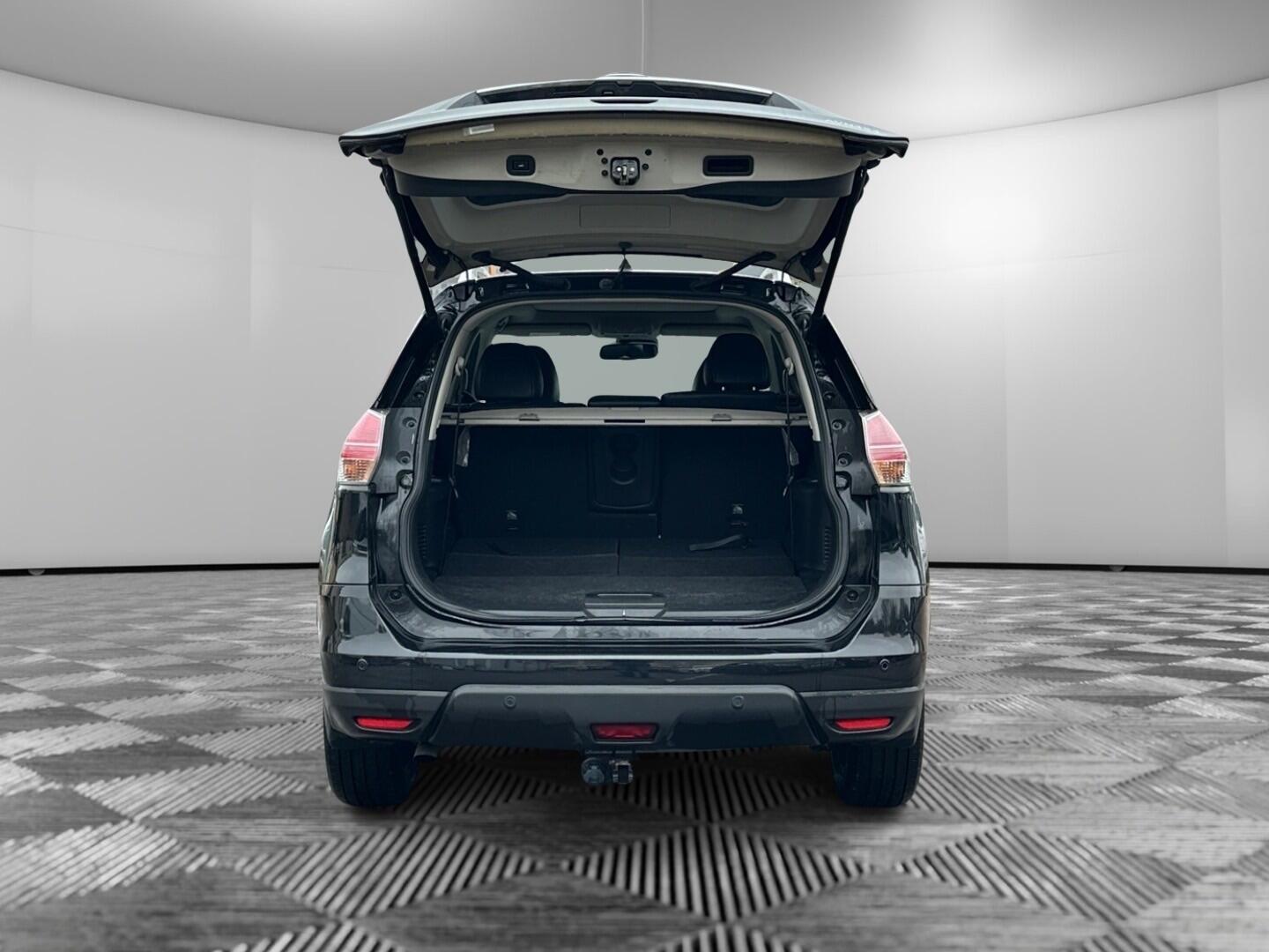 Used Nissan X-Trail 2017 for sale - 77060217: Photo 10