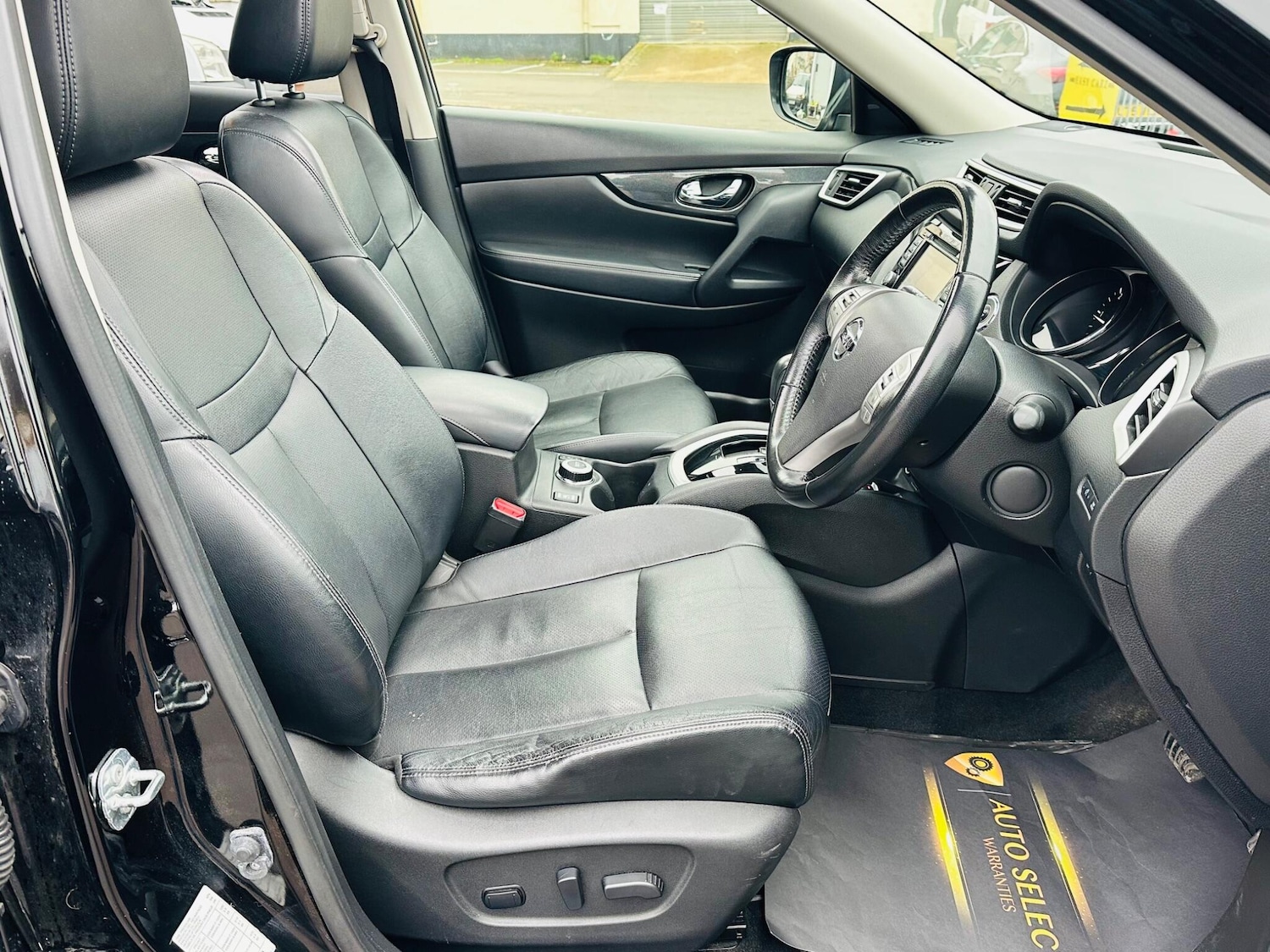 Used Nissan X-Trail 2017 for sale - 77060217: Photo 11