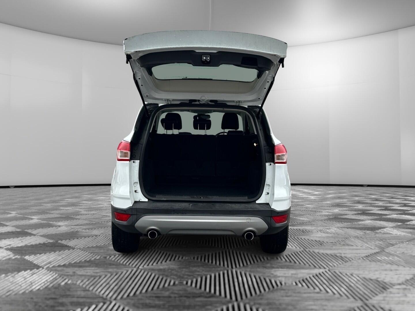 Used Ford Kuga 2013 for sale - 77101754: Photo 10