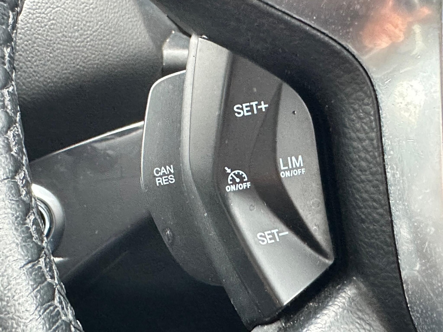 Used Ford Kuga 2013 for sale - 77101754: Photo 24