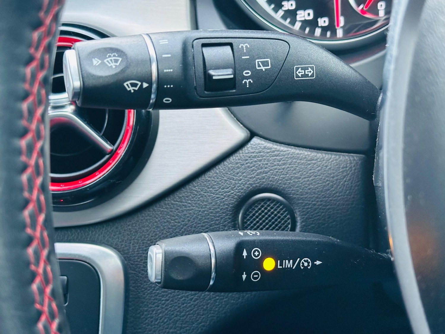 Used Mercedes-Benz GLA 2015 for sale - 77387443: Photo 24