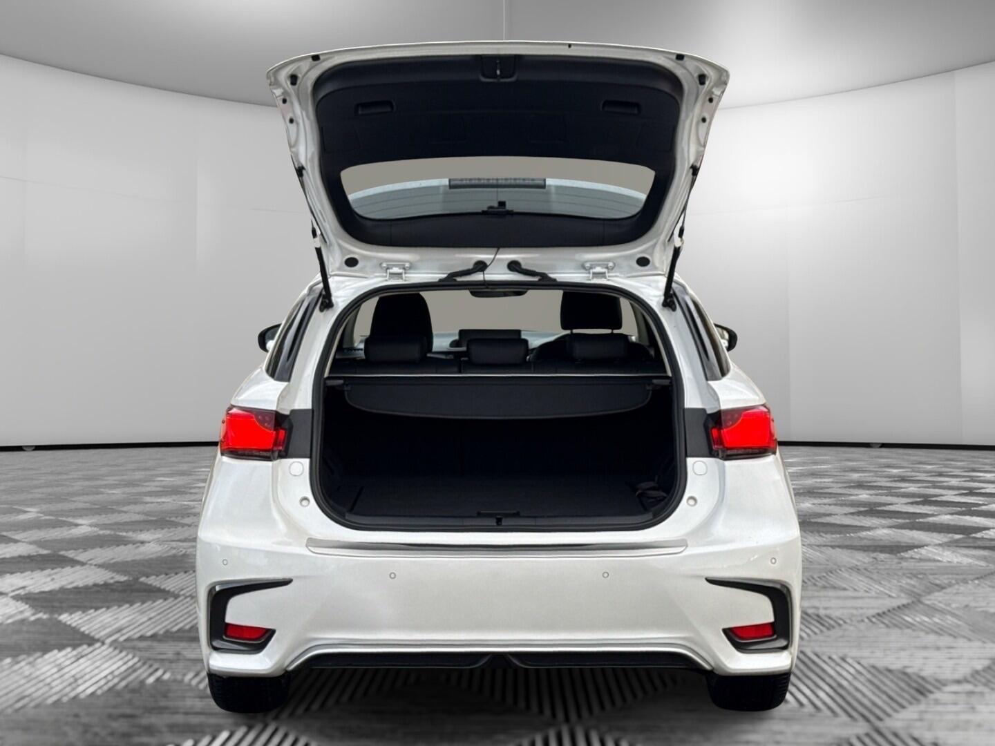 Used Lexus CT 2019 for sale - 76953180: Photo 10