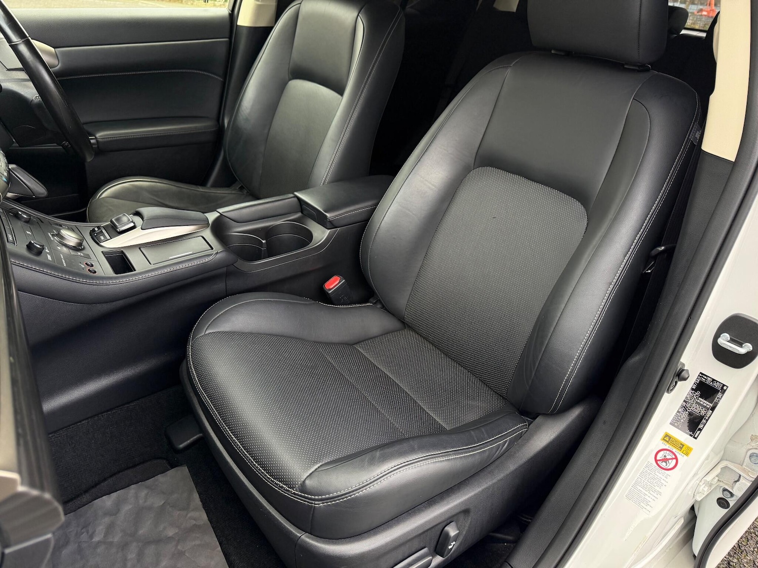 Used Lexus CT 2019 for sale - 76953180: Photo 15