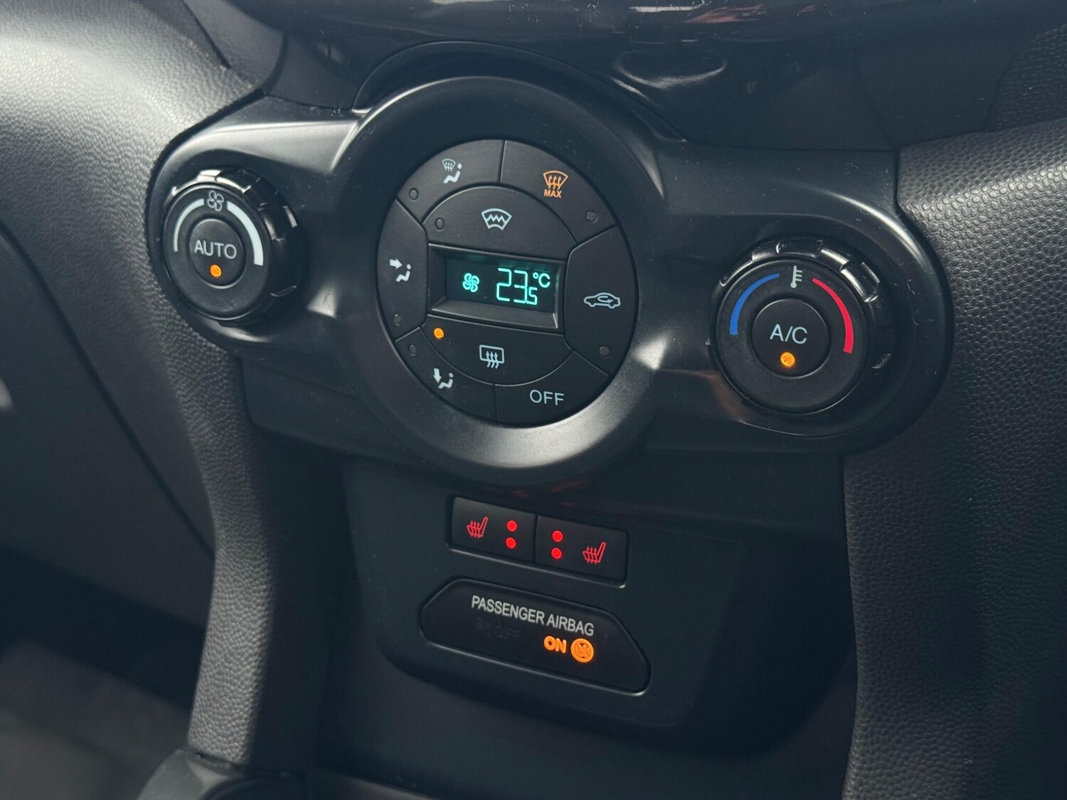 Used Ford Ecosport 2016 for sale - 76360781: Photo 25