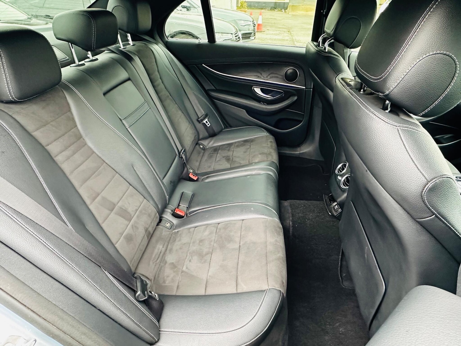 Used Mercedes-Benz E Class 2017 for sale - 77659040: Photo 31