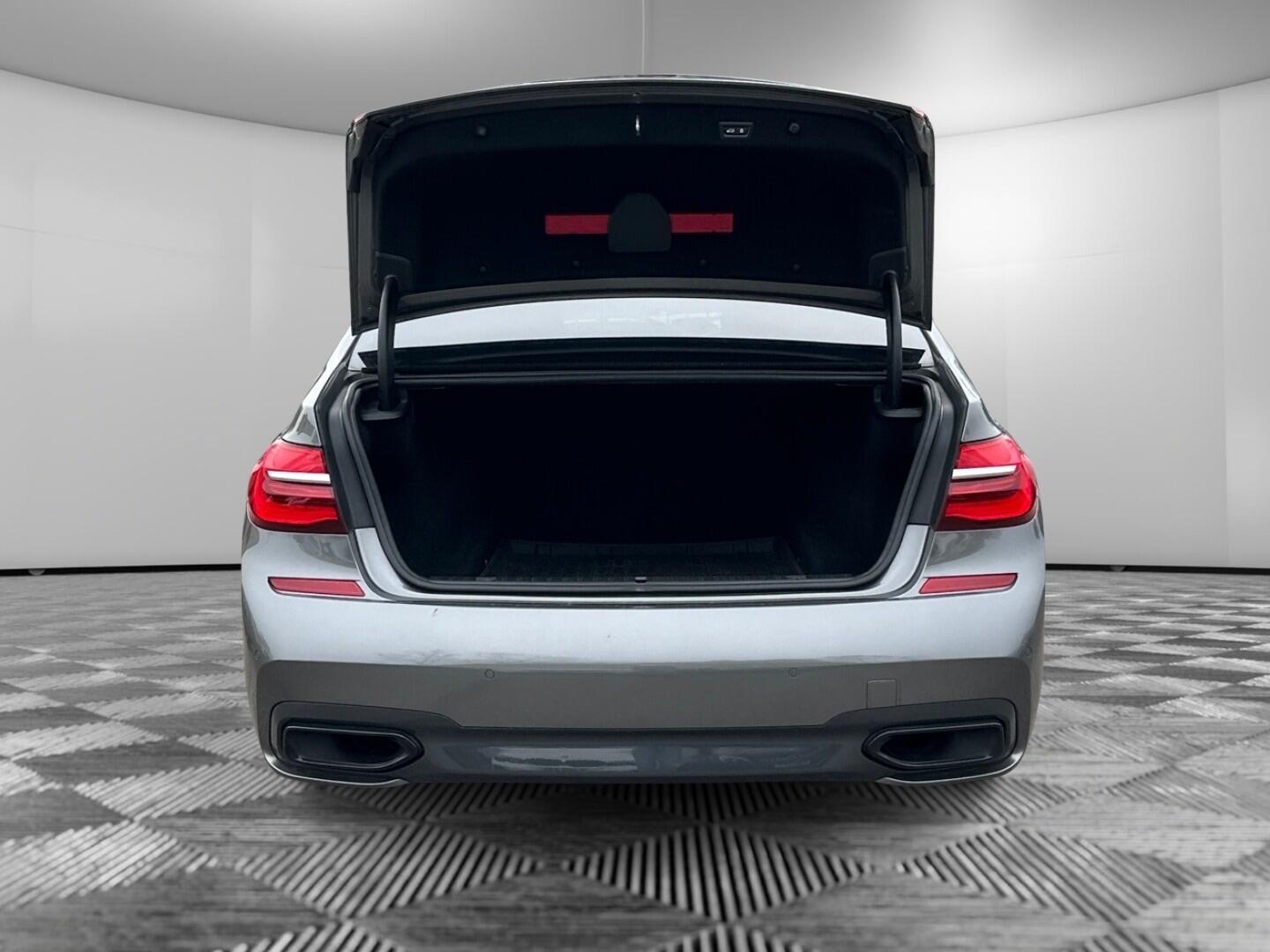 Used BMW 7 Series 2016 for sale - 78204018: Photo 10