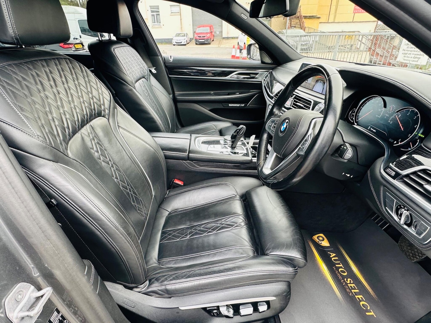 Used BMW 7 Series 2016 for sale - 78204018: Photo 11