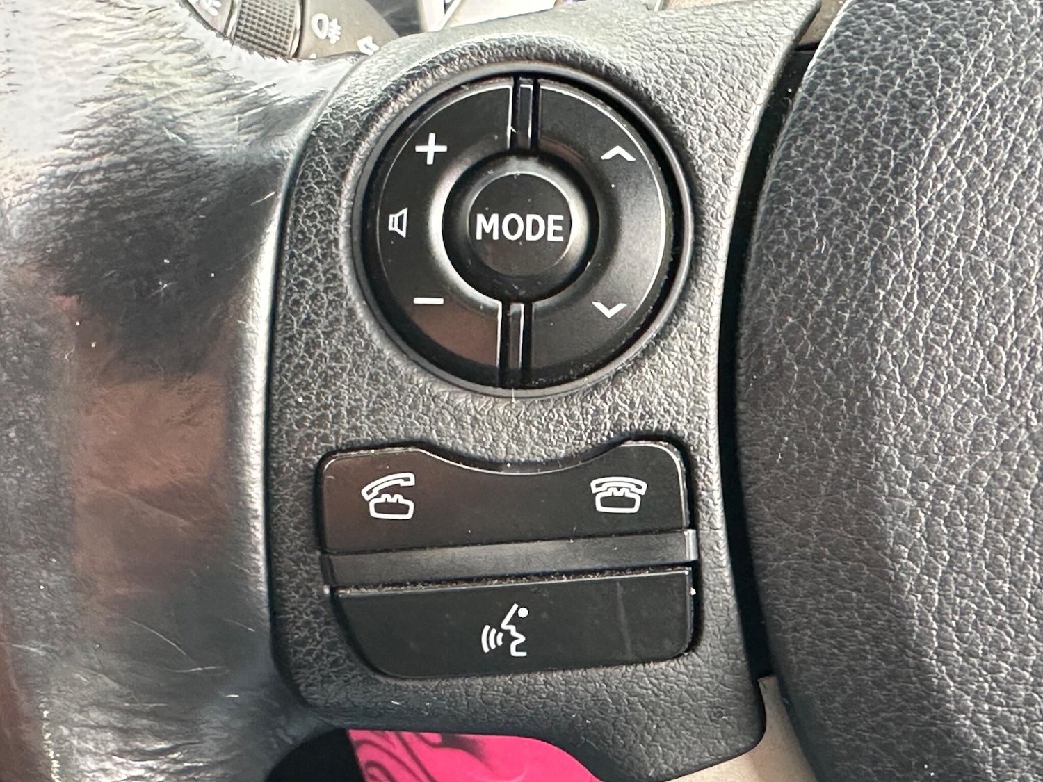 Used Lexus IS 2015 for sale - 76824174: Photo 24