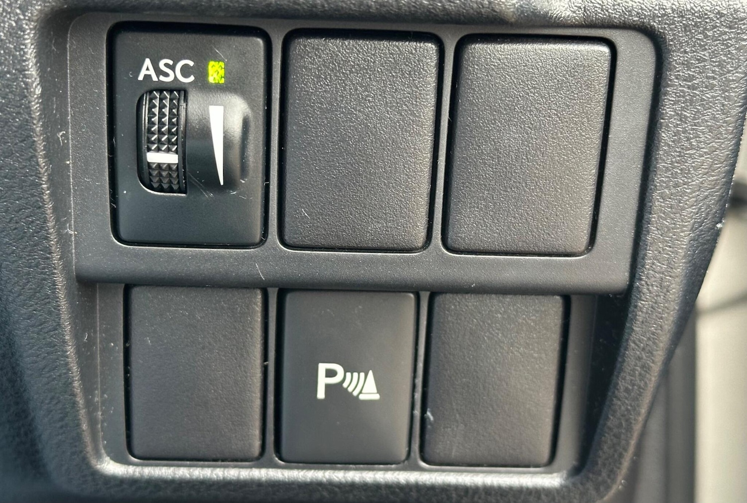 Used Lexus IS 2015 for sale - 76824174: Photo 27