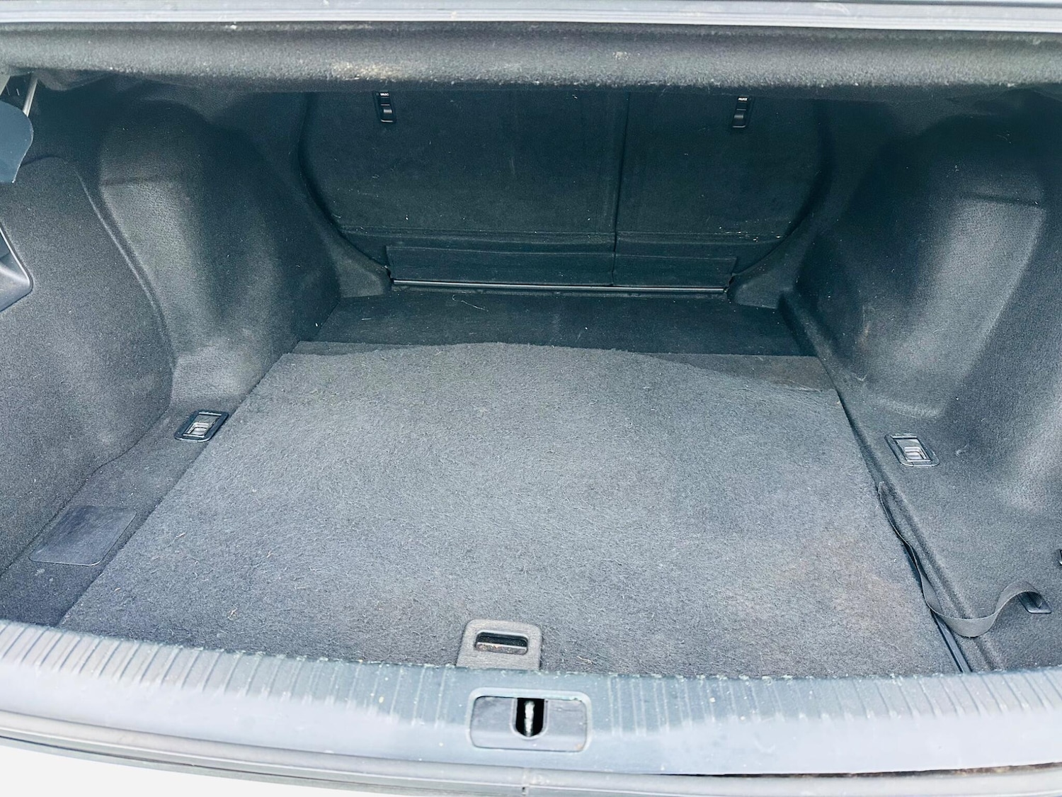 Used Lexus IS 2015 for sale - 76824174: Photo 32