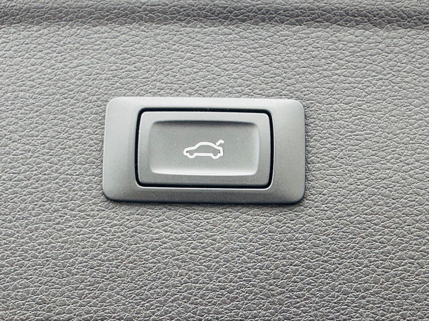 Used Audi Q5 2018 for sale - 78048222: Photo 32