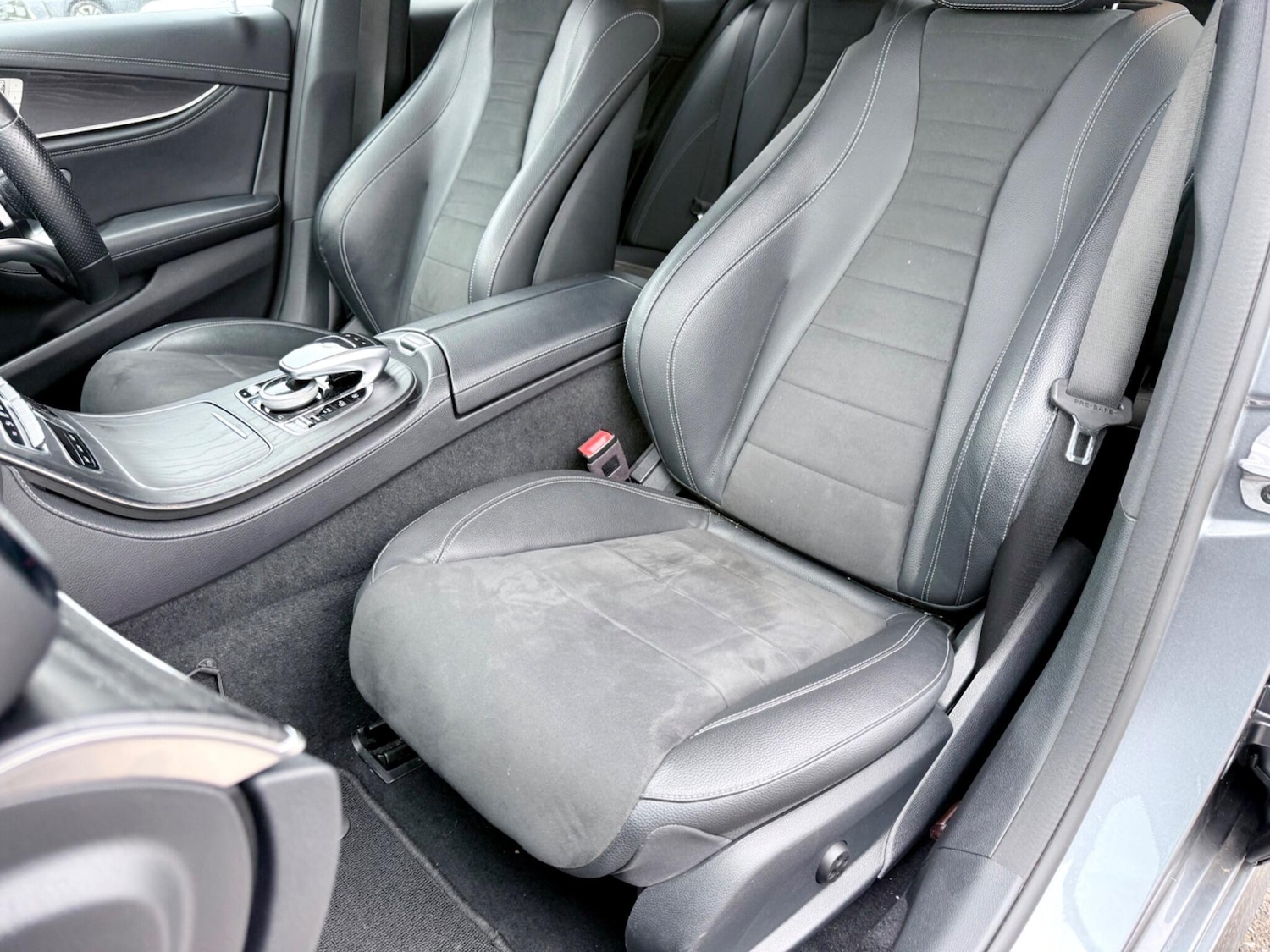 Used Mercedes-Benz E Class 2019 for sale - 77798934: Photo 17