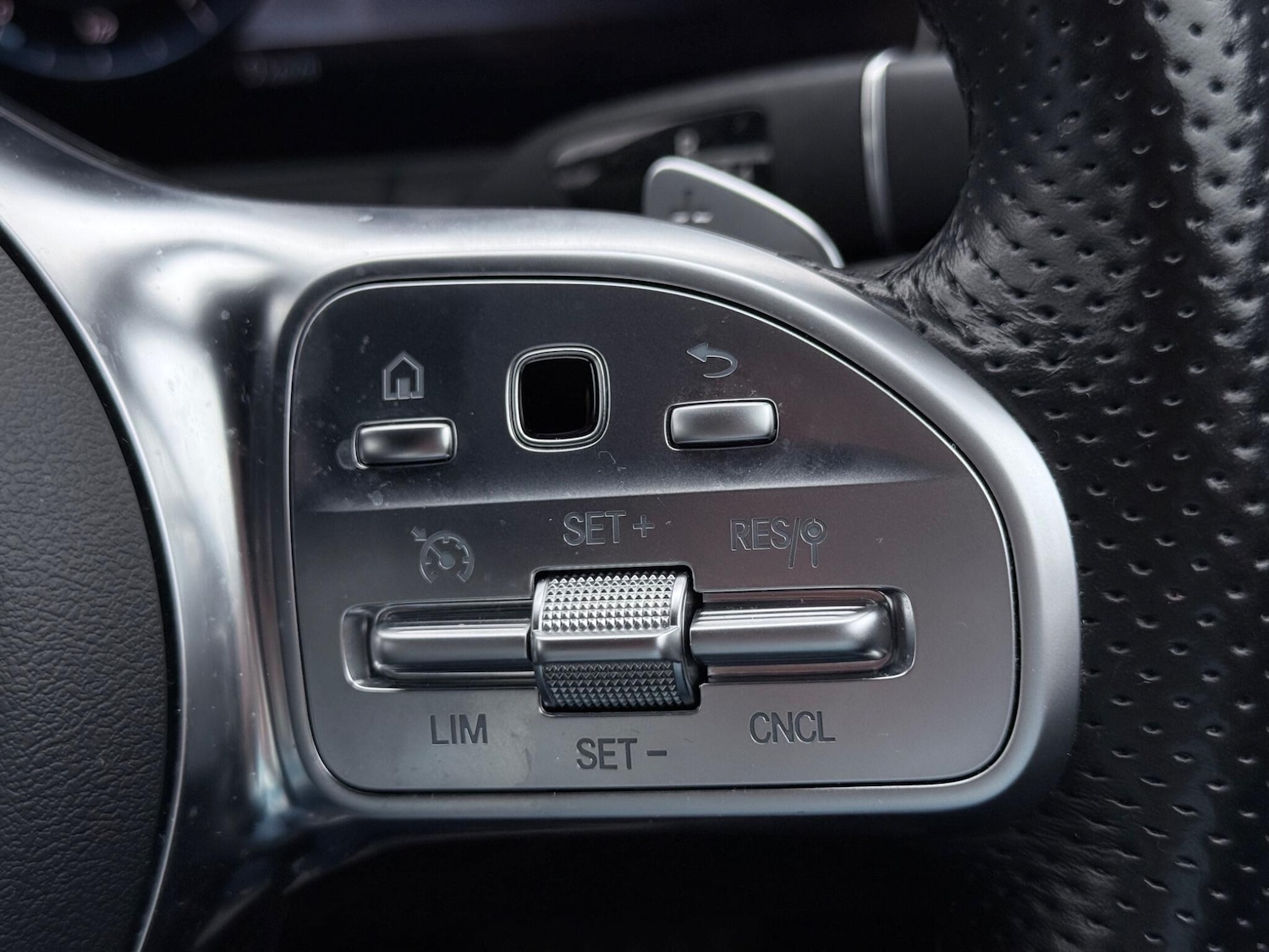 Used Mercedes-Benz E Class 2019 for sale - 77798934: Photo 31