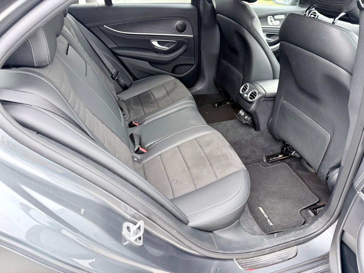 Used Mercedes-Benz E Class 2019 for sale - 77798934: Photo 32